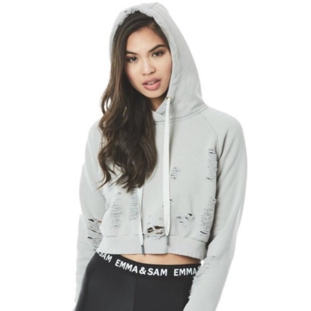 EMMA & SAM | Distressed Cropped Hoodie | size S